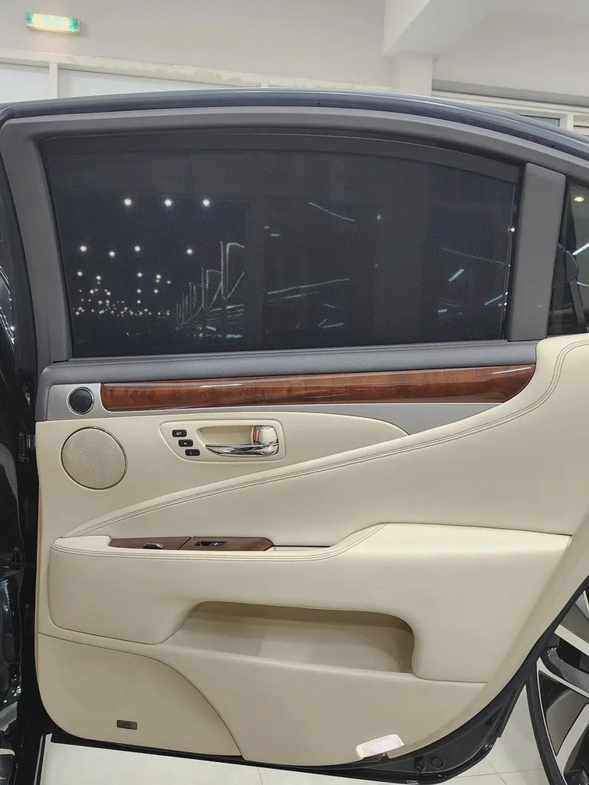 Lexus LS 460L 2015 USA Specifications-11-11