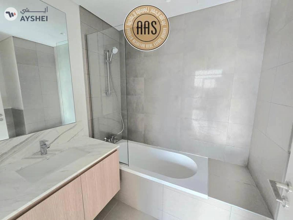 Corner unit ! Lagoon View ! Brand new ! With Landscaping ! Fully fitted kitchen-14-14