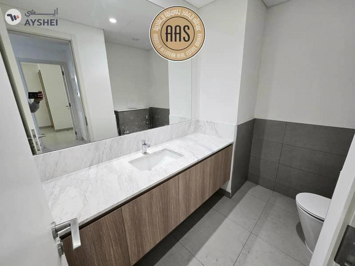 Corner unit ! Lagoon View ! Brand new ! With Landscaping ! Fully fitted kitchen-20-20