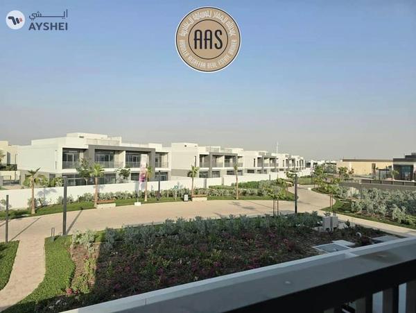 Corner unit ! Lagoon View ! Brand new ! With Landscaping ! Fully fitted kitchen