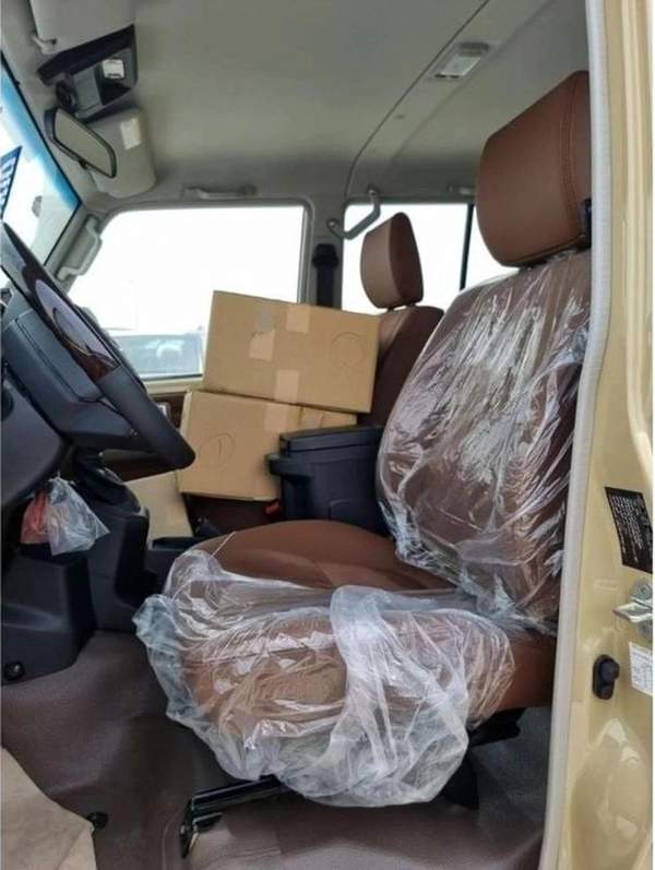 New Toyota Land Cruiser Pick Up 2024