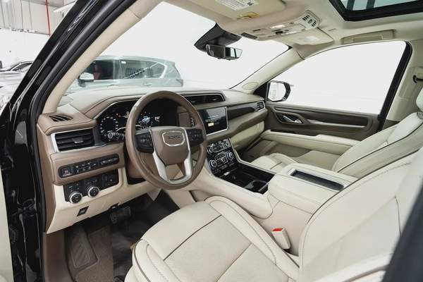 2023 GMC YUKON DENALI WITH WARRANTY AND SERVICE CONTRACT