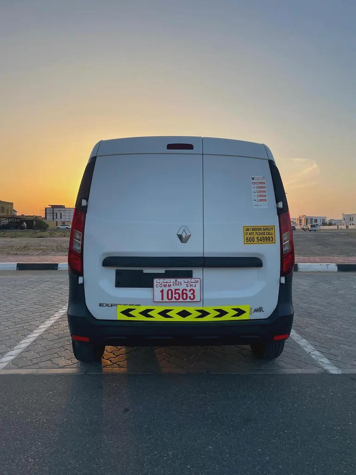 2024 Renault Express Van - GCC Spec-5-5