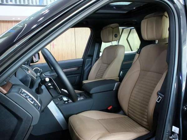 2024 - Land Rover Discovery P360 Dynamic HSE V6 with warranty