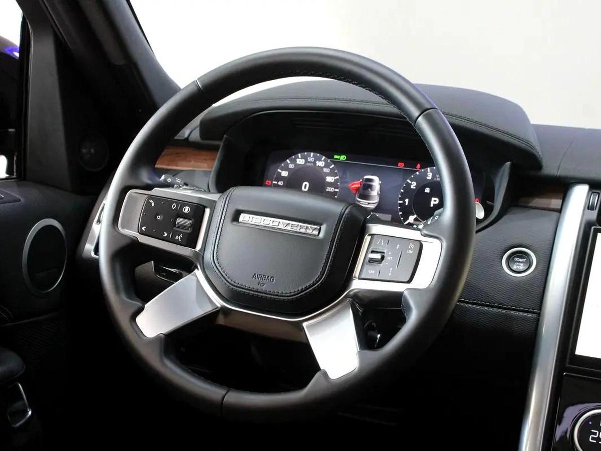 2024 - Land Rover Discovery P360 Dynamic HSE V6 with warranty-12-12