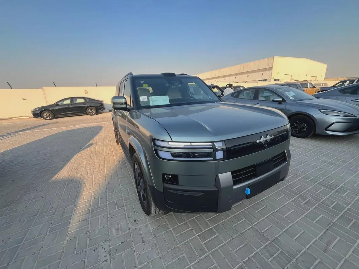 BYD Leopard Titanium 7 4WD Ultra-2-2
