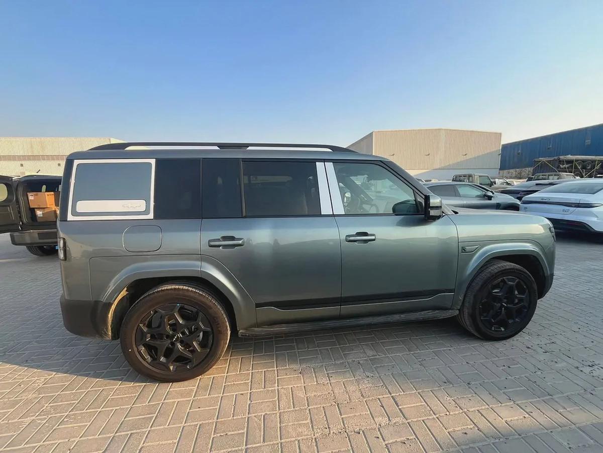 BYD Leopard Titanium 7 4WD Ultra-4-4