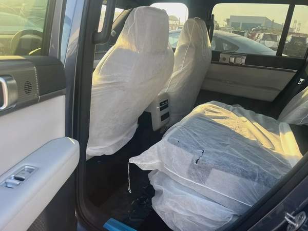 BYD Leopard Titanium 7 4WD Ultra