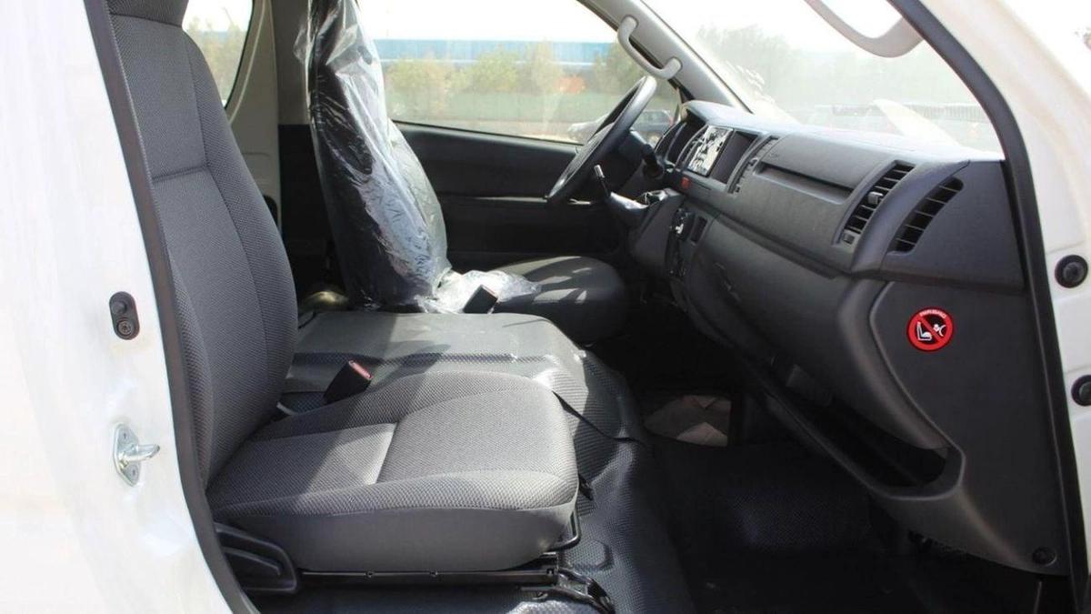Toyota Hiace HIACE 2.5L HIGH ROOF DIESEL-10-10