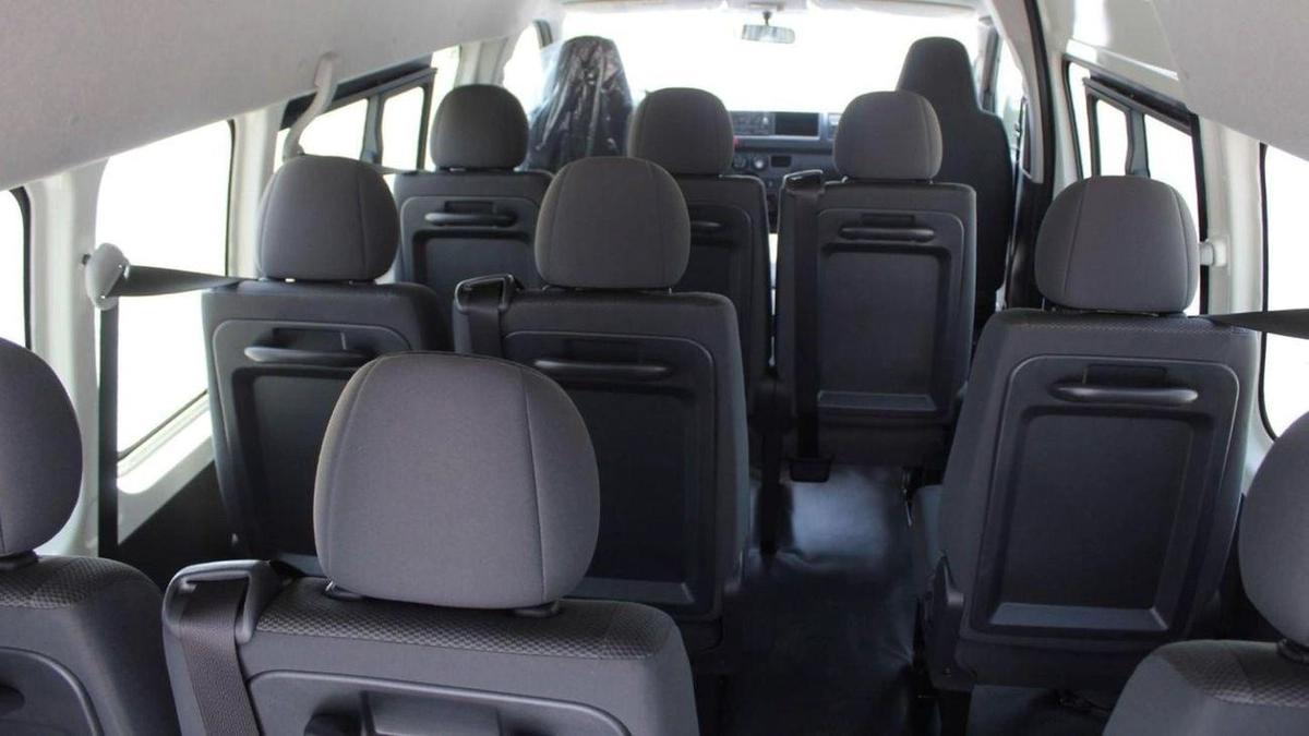 Toyota Hiace HIACE 2.5L HIGH ROOF DIESEL-15-15