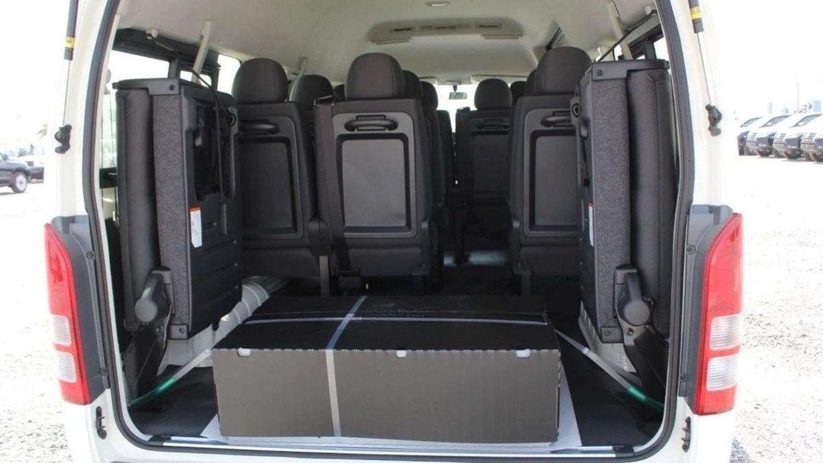 Toyota Hiace HIACE 2.5L HIGH ROOF DIESEL-16-16