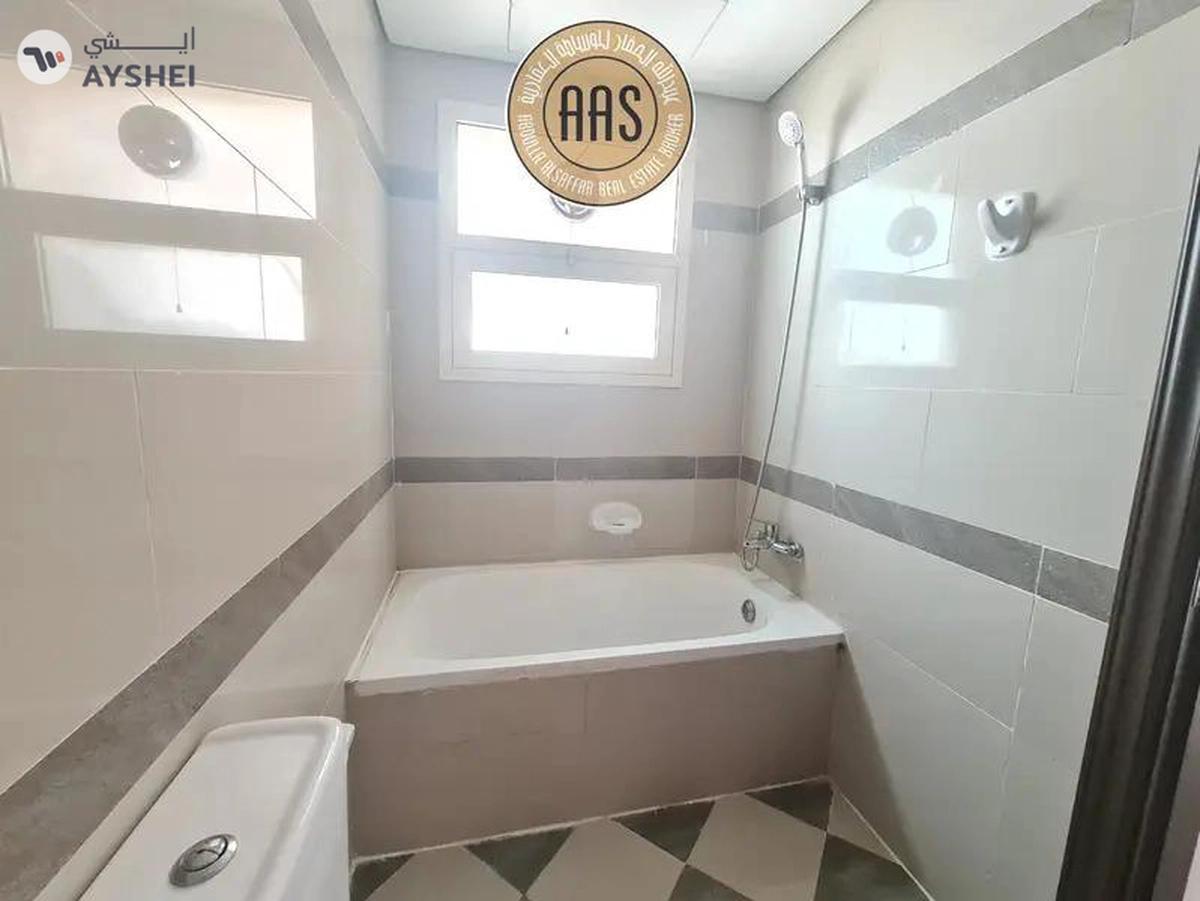 Spacious Studio For Rent With Balcony 38k Full Family Building-2-2