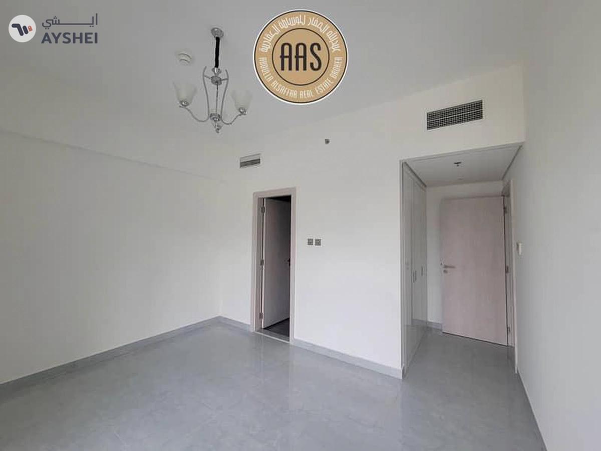 Luxury 3bhk ||spacious layout || pool view || kitchen appliances||prime location-15-15