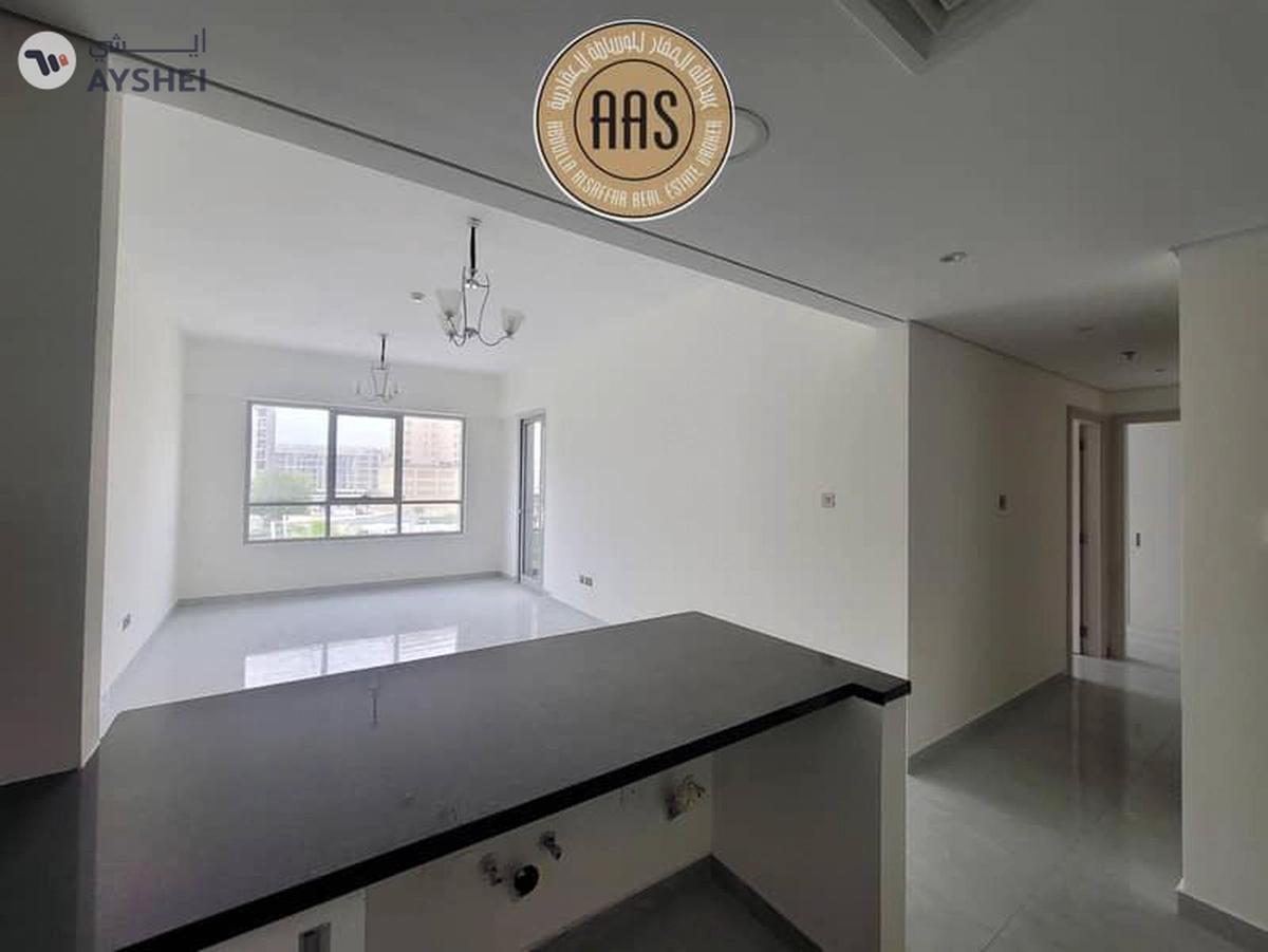 Luxury 3bhk ||spacious layout || pool view || kitchen appliances||prime location-6-6
