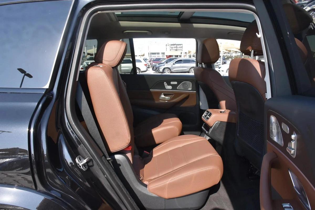 MERCEDES BENZ GLS450 AMG 4MATIC 2025 | BLACK-9-9