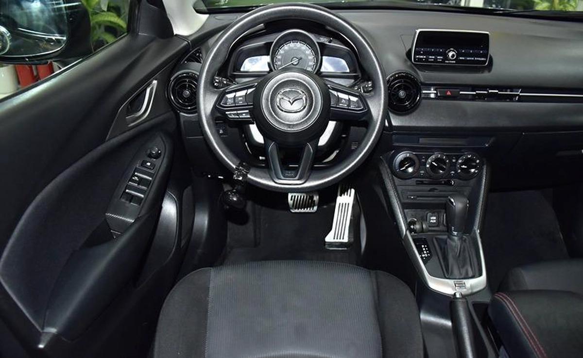 Mazda CX-3 ( 2018 Model ) in Grey Color GCC Specs-4-4