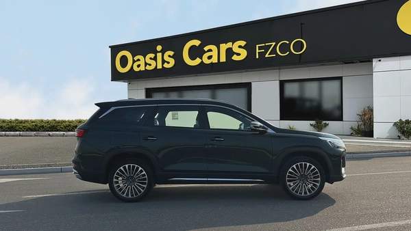 Jetour X90 Plus Luxury 2024 GCC 2.0L Turbo Low Mileage