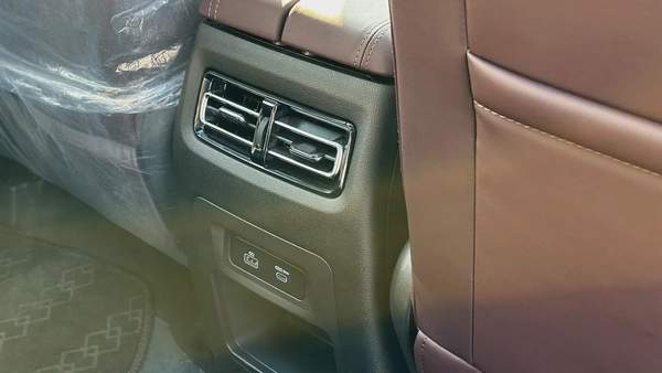 Jetour X90 Plus Luxury 2024 GCC 2.0L Turbo Low Mileage