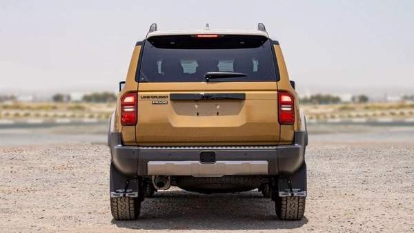 Toyota Prado TOYOTA PRADO 250 2.4L PETROL AT FIRST EDITION MY2025 – SAND & GREY ROOF