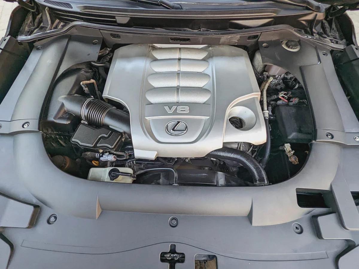 LEXUS LX570 2009 FACELIFTED 2021 GCC FULL OPTION IN EXCELLENT CONDITION-13-13