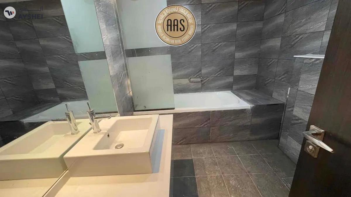 luxury 2bhk in close to metro rent only 130k-8-8