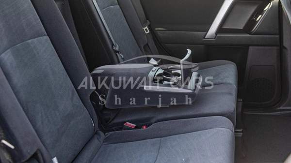 Toyota Prado TOYOTA PRADO TXL 2.7P AT MY2023