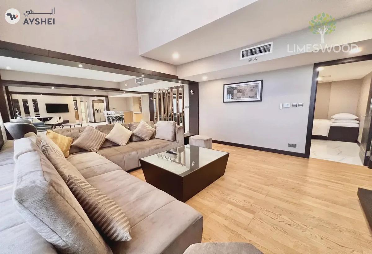 APARTMENT FOR RENT IN CORNICHE DEIRA, DEIRA Stunning Modern 3 BR Penthouse in Corniche Deira-4-4