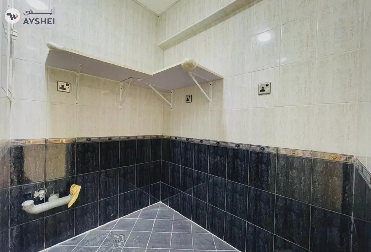 VILLA FOR RENT IN MIRDIF VILLAS, MIRDIF Spacious | Semi detached 4 Master bedrooms-5-5