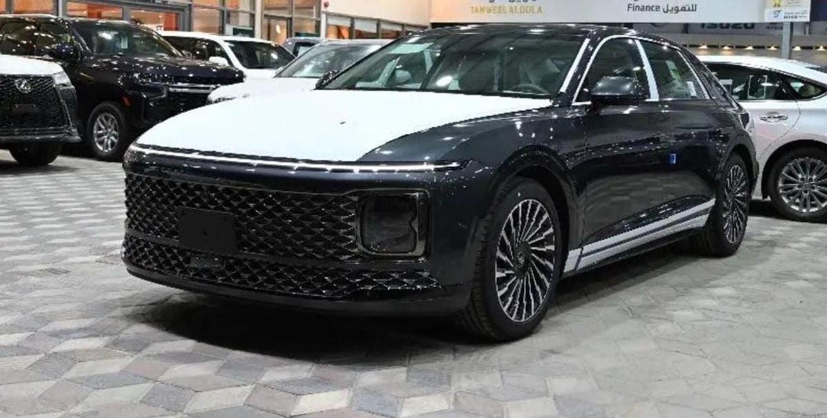 Hyundai Azera 3.5L V6 Premium-1-1