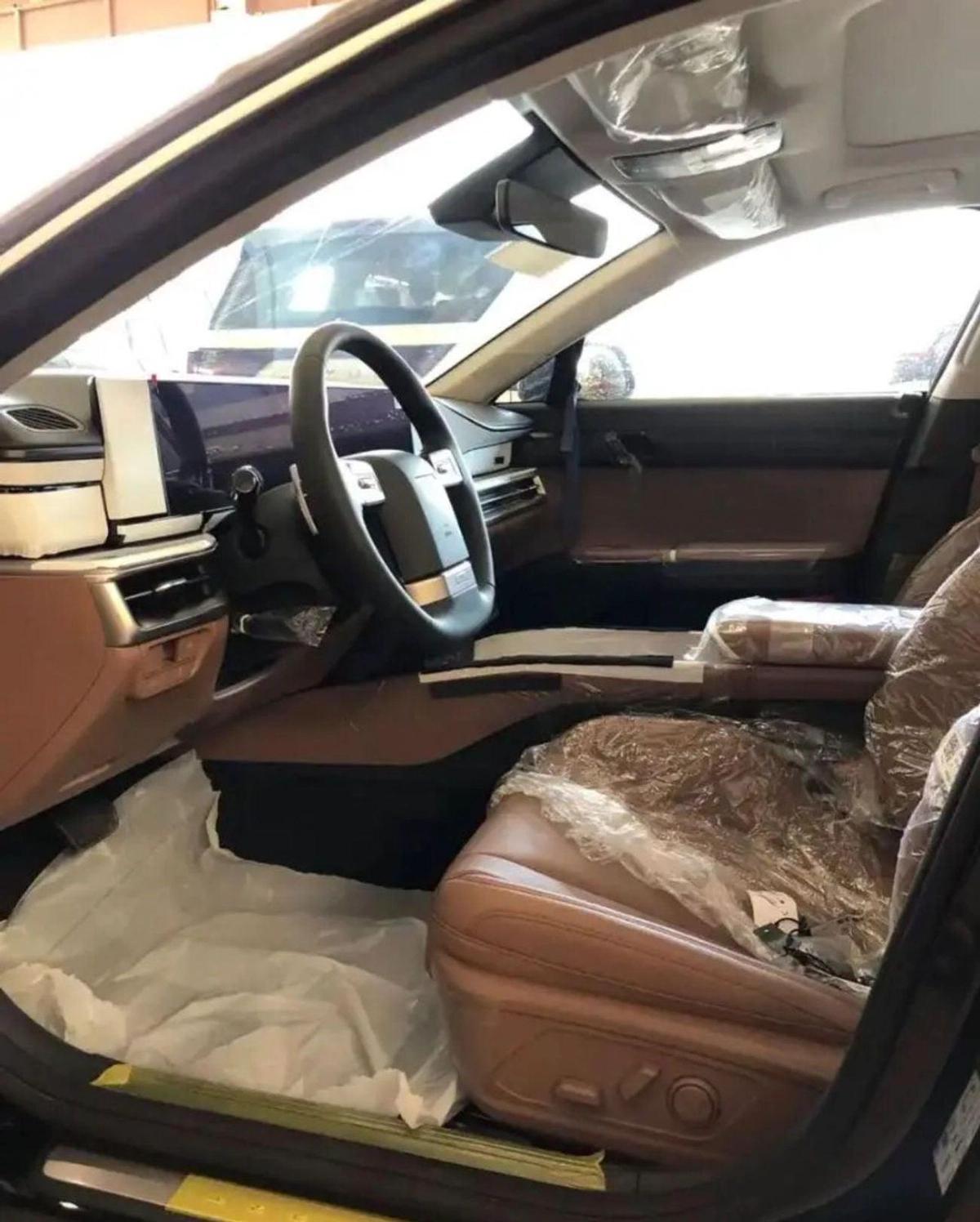 Hyundai Azera 3.5L V6 Premium-4-4