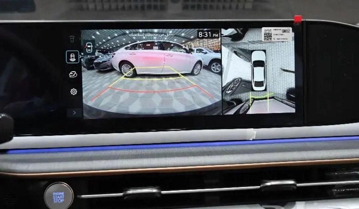 Hyundai Azera 3.5L V6 Premium-8-8