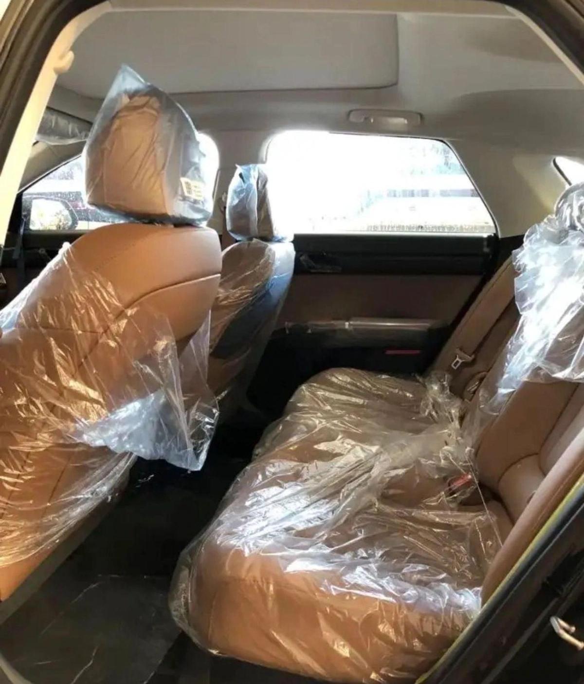 Hyundai Azera 3.5L V6 Premium-9-9