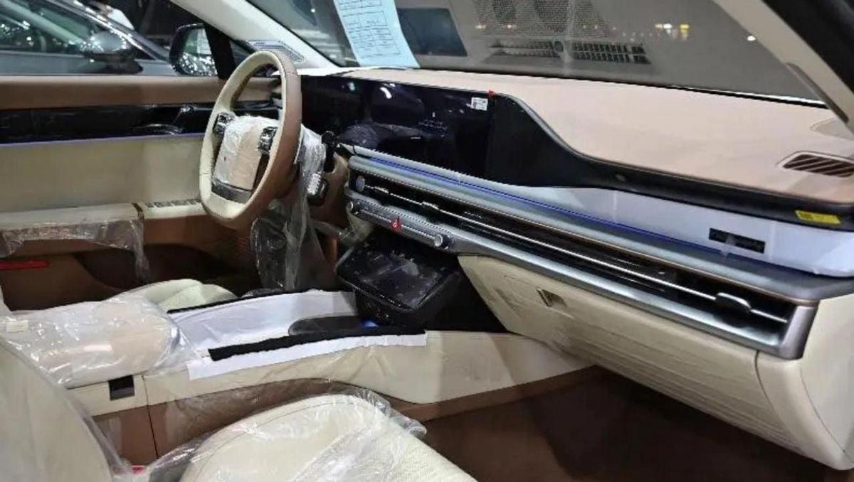 Hyundai Azera 3.5L V6 Premium-10-10