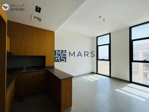 Luxury| Spacious| Signature Partition Apartment| Separate Bed+ Living Room | Best Price