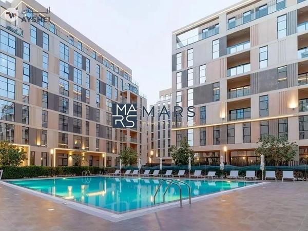 Luxury| Spacious| Signature Partition Apartment| Separate Bed+ Living Room | Best Price