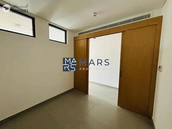 Luxury| Spacious| Signature Partition Apartment| Separate Bed+ Living Room | Best Price