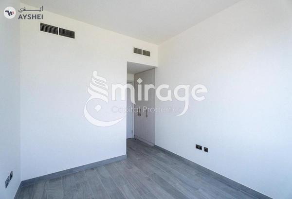 TOWNHOUSE FOR SALE IN NOYA 1, NOYA