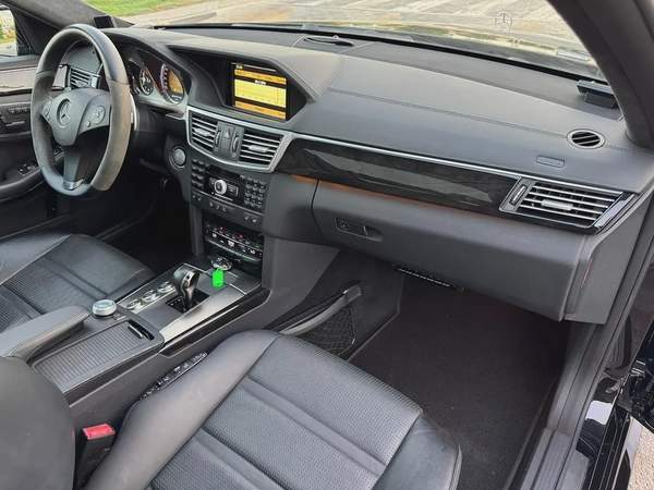 MERCEDES BENZ E63 AMG MODEL 2010 JAPAN IMPORT