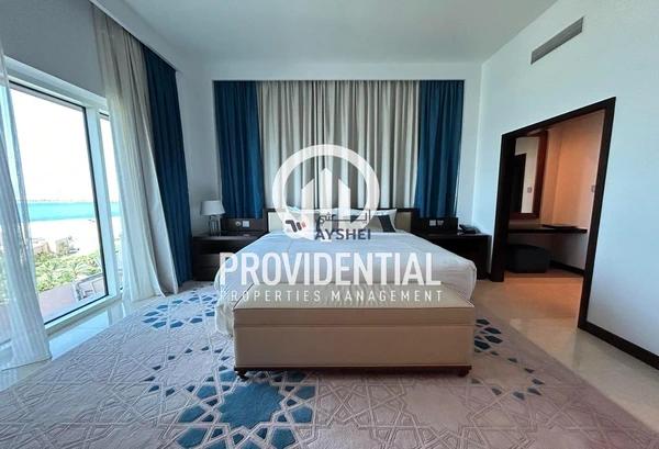 APARTMENT FOR RENT IN FAIRMONT MARINA RESIDENCES, THE MARINA