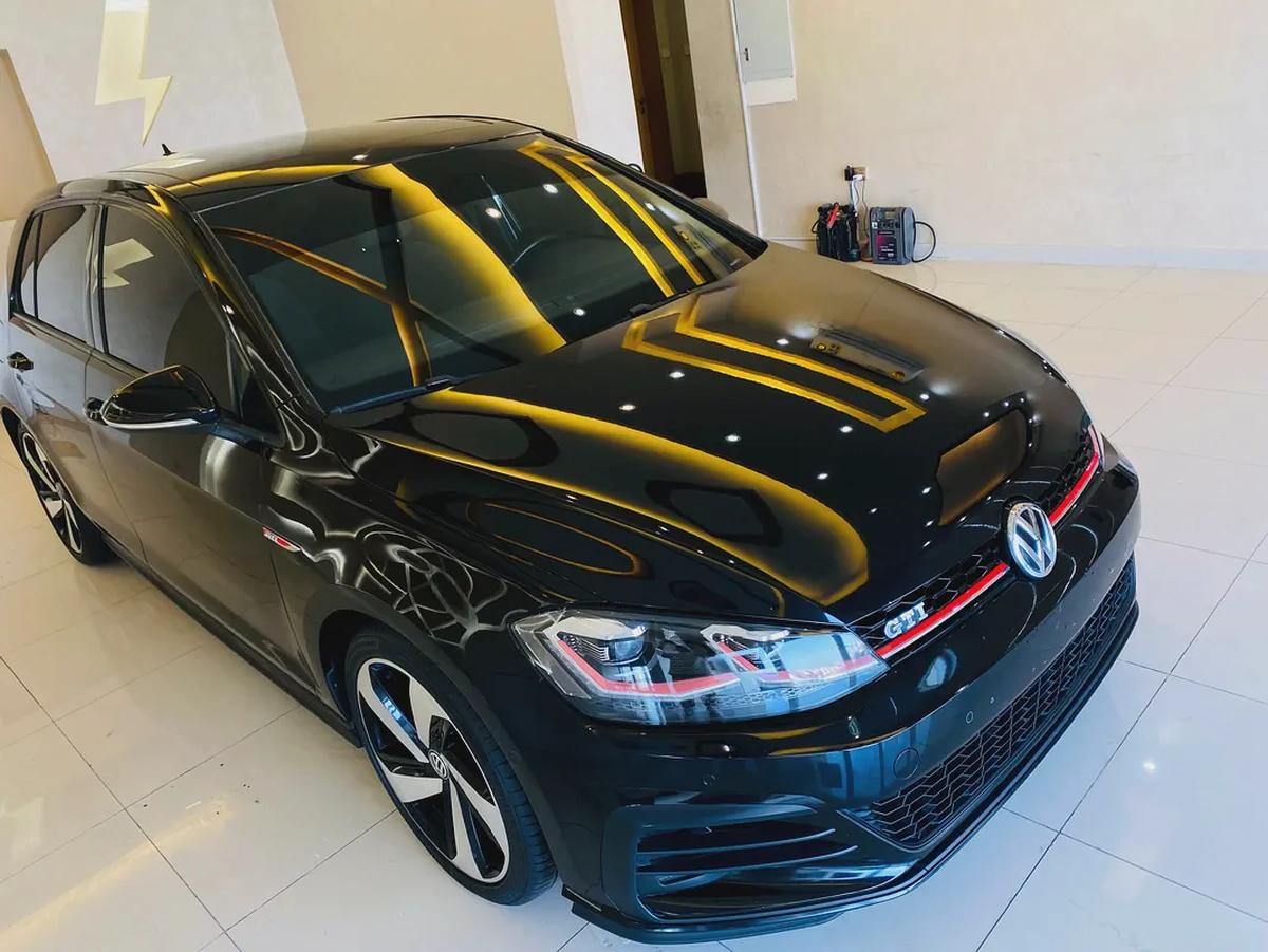 2019 Volkswagen Golf GTI - GCC Specs - Excellent Condition-1-1