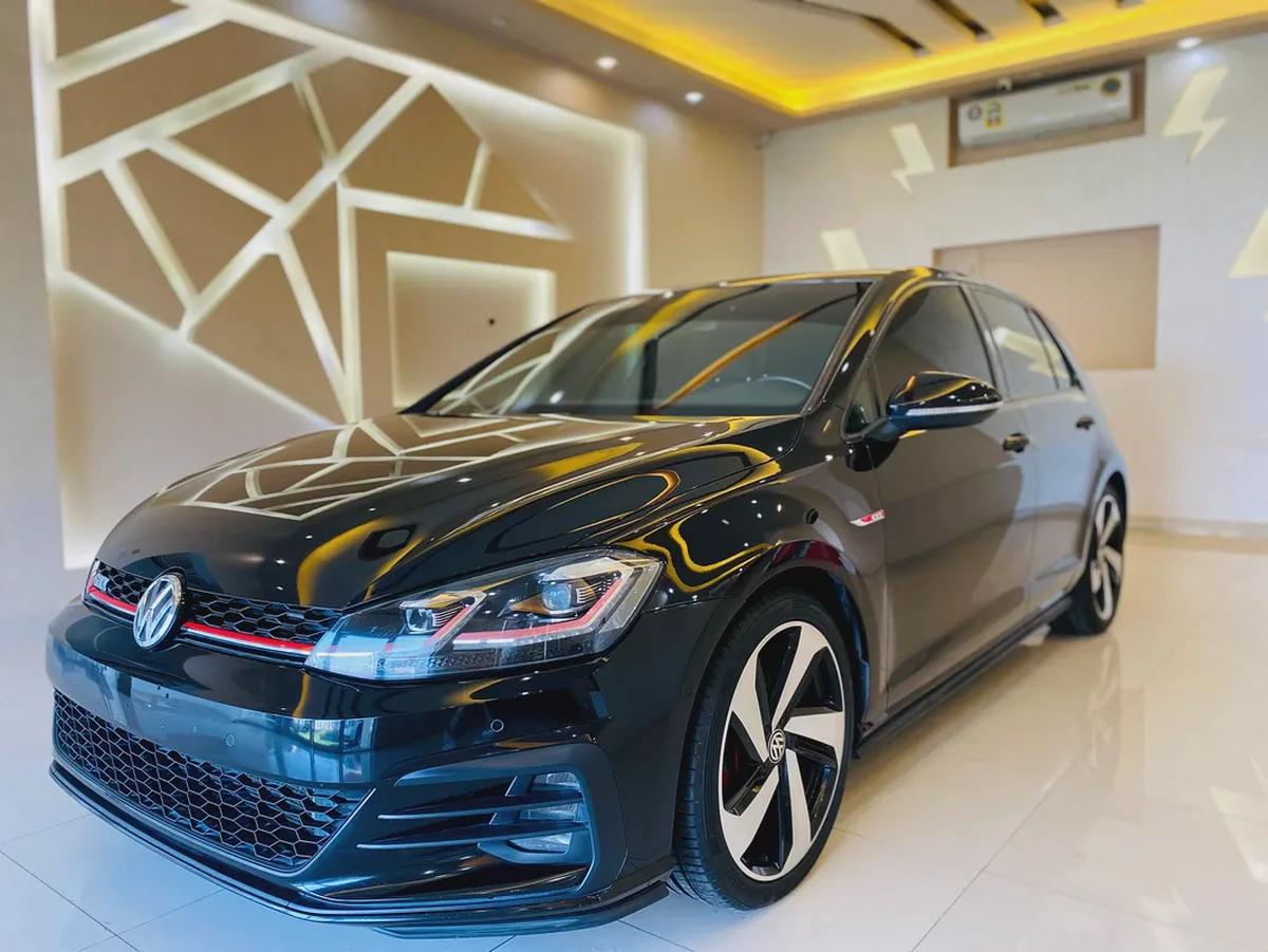 2019 Volkswagen Golf GTI - GCC Specs - Excellent Condition-16-16