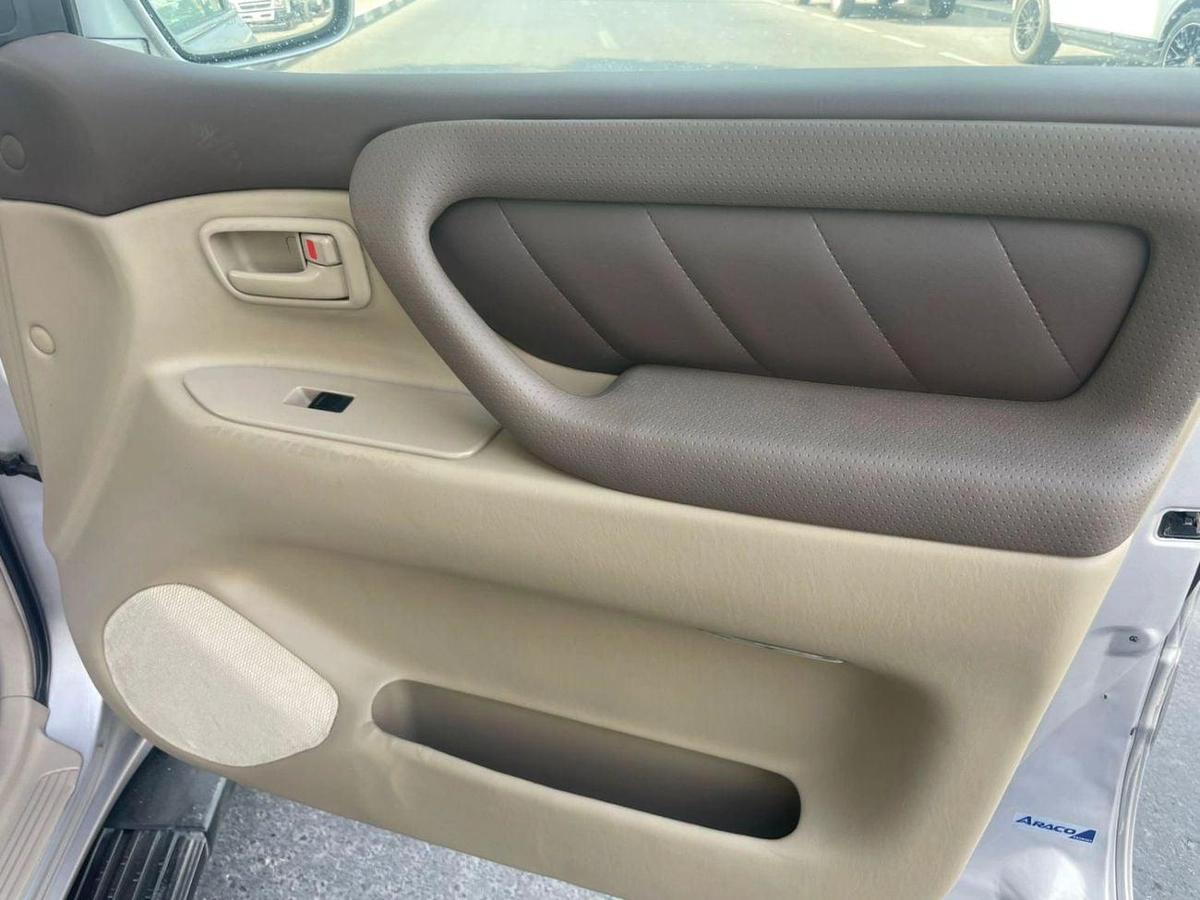 Toyota Land Cruiser-14-14