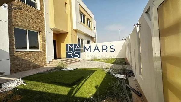 spacious 4 bedrooms villa is available for rent in Al tai Sharjah for 140,000 AED yearly