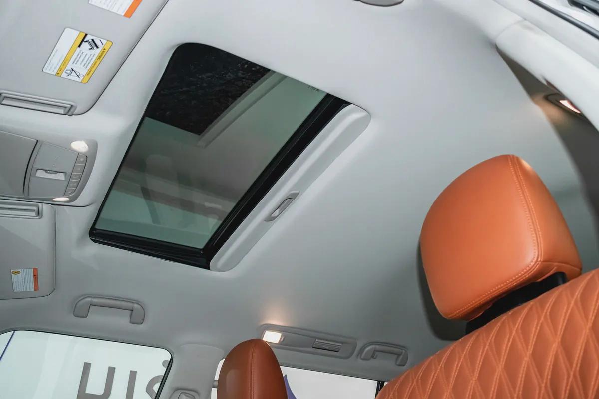 1 YR WARRANTY | GCC | 4.0L | AED 3,1000 PM-8-8