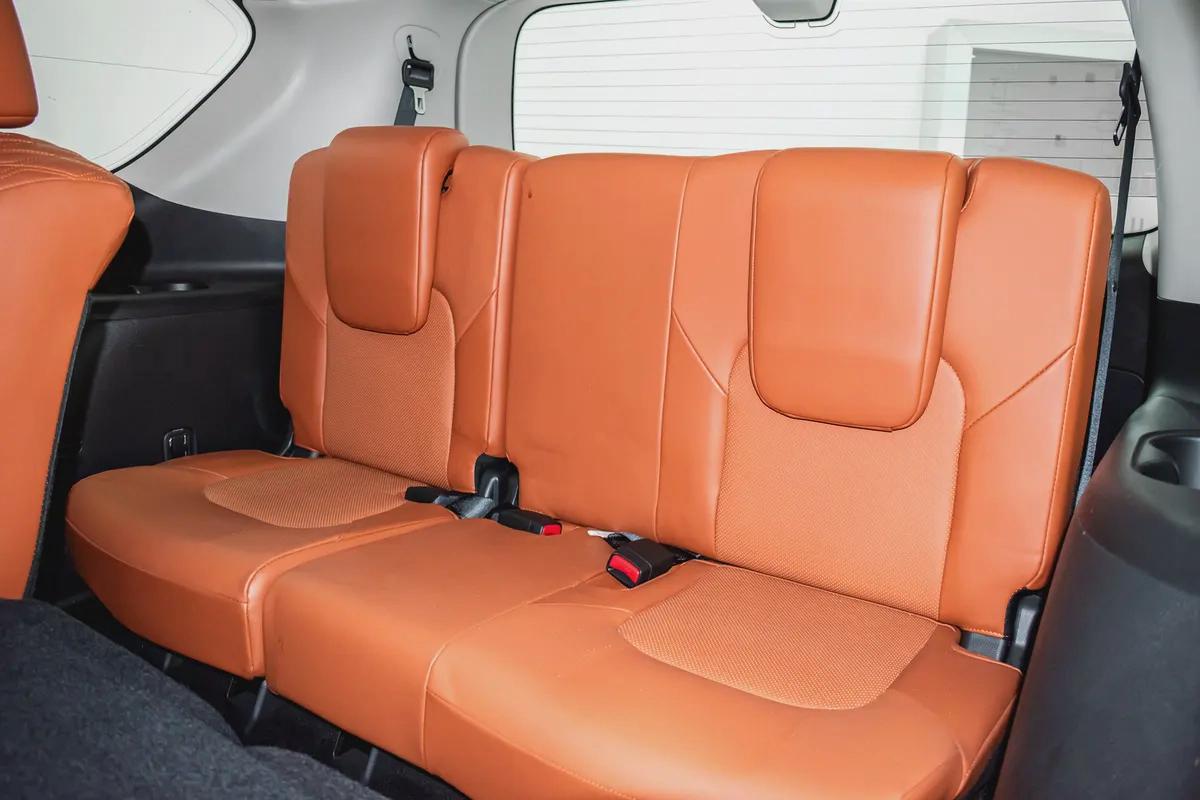 1 YR WARRANTY | GCC | 4.0L | AED 3,1000 PM-18-18