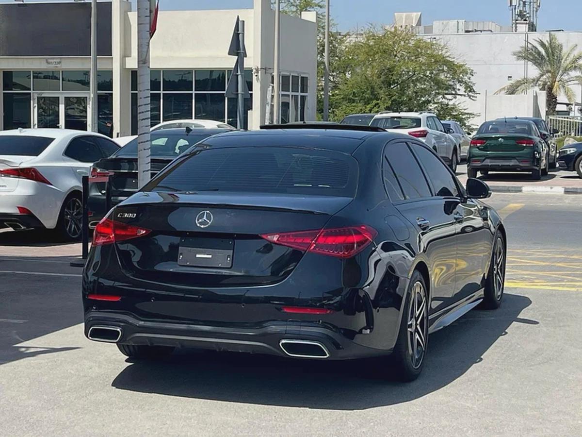 MERCEDES-BENZ - C300 - AMG KIT ORIGINAL - 2022 - V4 - 2,0L - AMERICAN SPECS VERY GOOD CONDITION-3-3