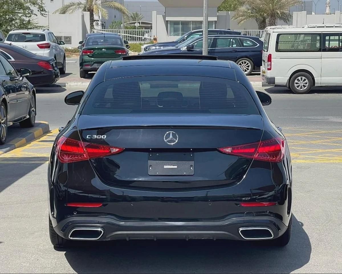 MERCEDES-BENZ - C300 - AMG KIT ORIGINAL - 2022 - V4 - 2,0L - AMERICAN SPECS VERY GOOD CONDITION-4-4