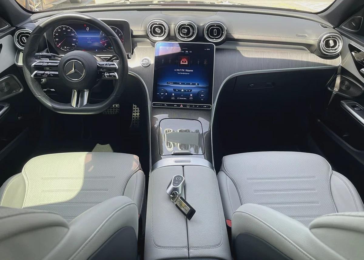 MERCEDES-BENZ - C300 - AMG KIT ORIGINAL - 2022 - V4 - 2,0L - AMERICAN SPECS VERY GOOD CONDITION-6-6