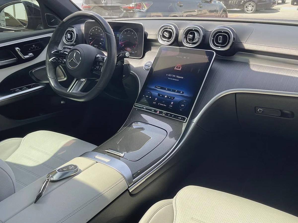 MERCEDES-BENZ - C300 - AMG KIT ORIGINAL - 2022 - V4 - 2,0L - AMERICAN SPECS VERY GOOD CONDITION-9-9