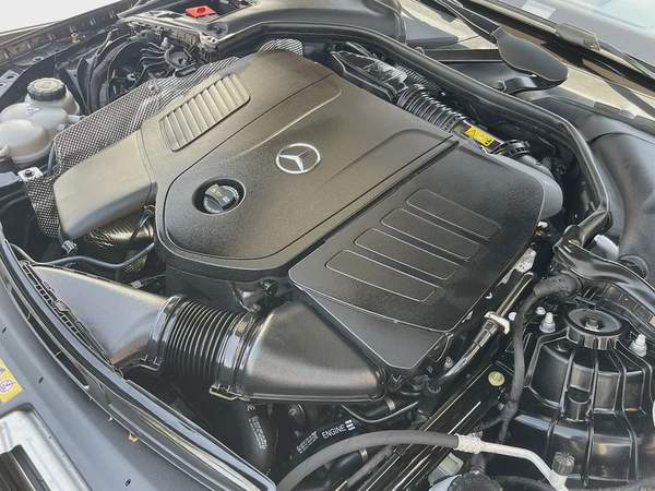 MERCEDES-BENZ - C300 - AMG KIT ORIGINAL - 2022 - V4 - 2,0L - AMERICAN SPECS VERY GOOD CONDITION